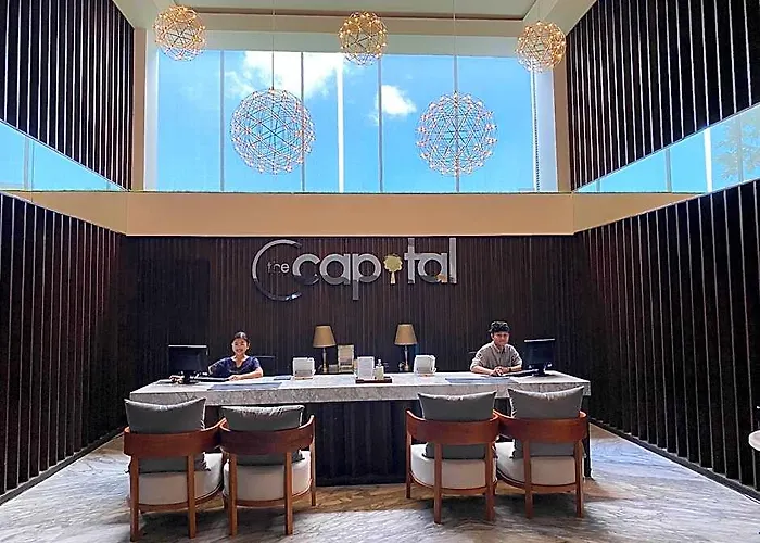 The Capital And 4*